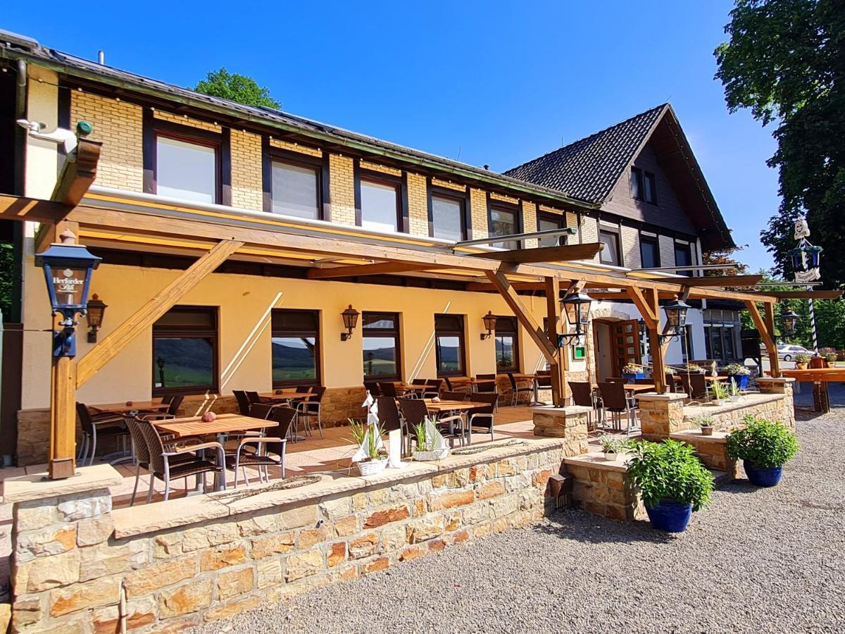 Hotel Waldquelle - Baumhaushotel Aerzen Exterior photo
