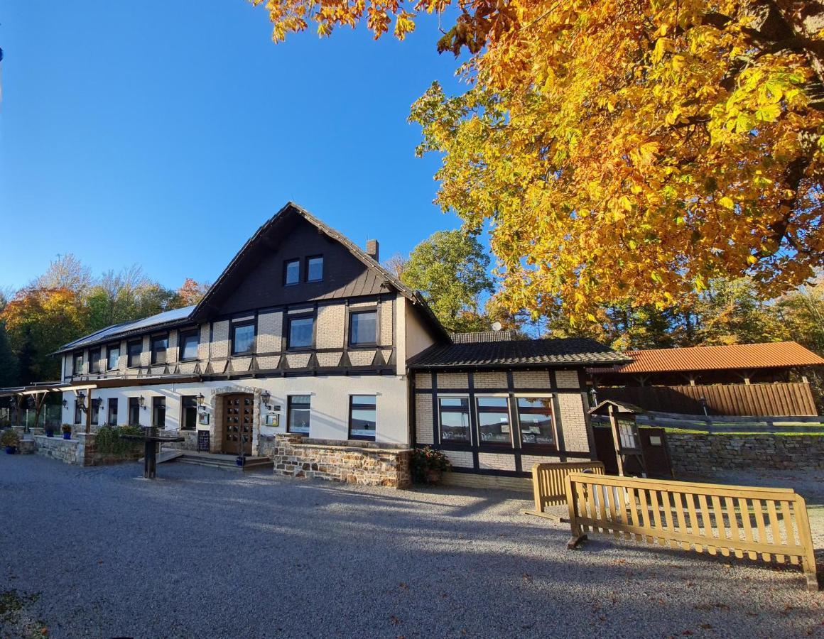 Hotel Waldquelle - Baumhaushotel Aerzen Exterior photo